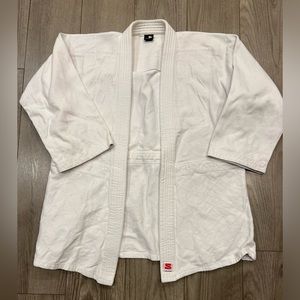 White judo gi kimono